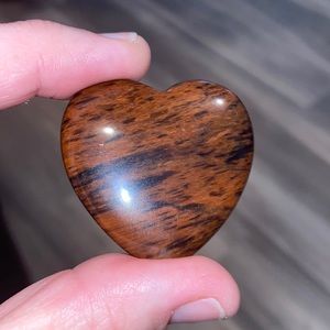 26. Mahogany Obsidian Heart 20 Grams